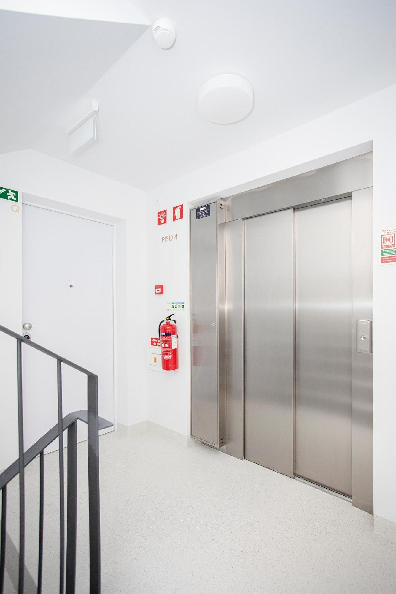 Liiiving In Porto-Modern & Glam Rooftop Apartment Ngoại thất bức ảnh