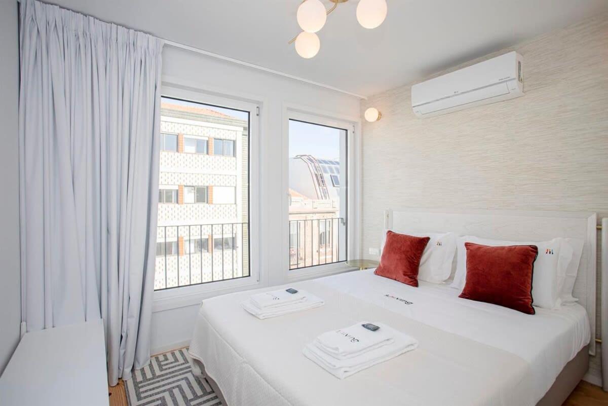 Liiiving In Porto-Modern & Glam Rooftop Apartment Ngoại thất bức ảnh